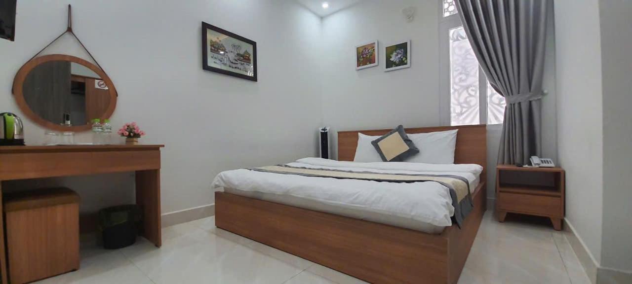 Alex Peony Hotel